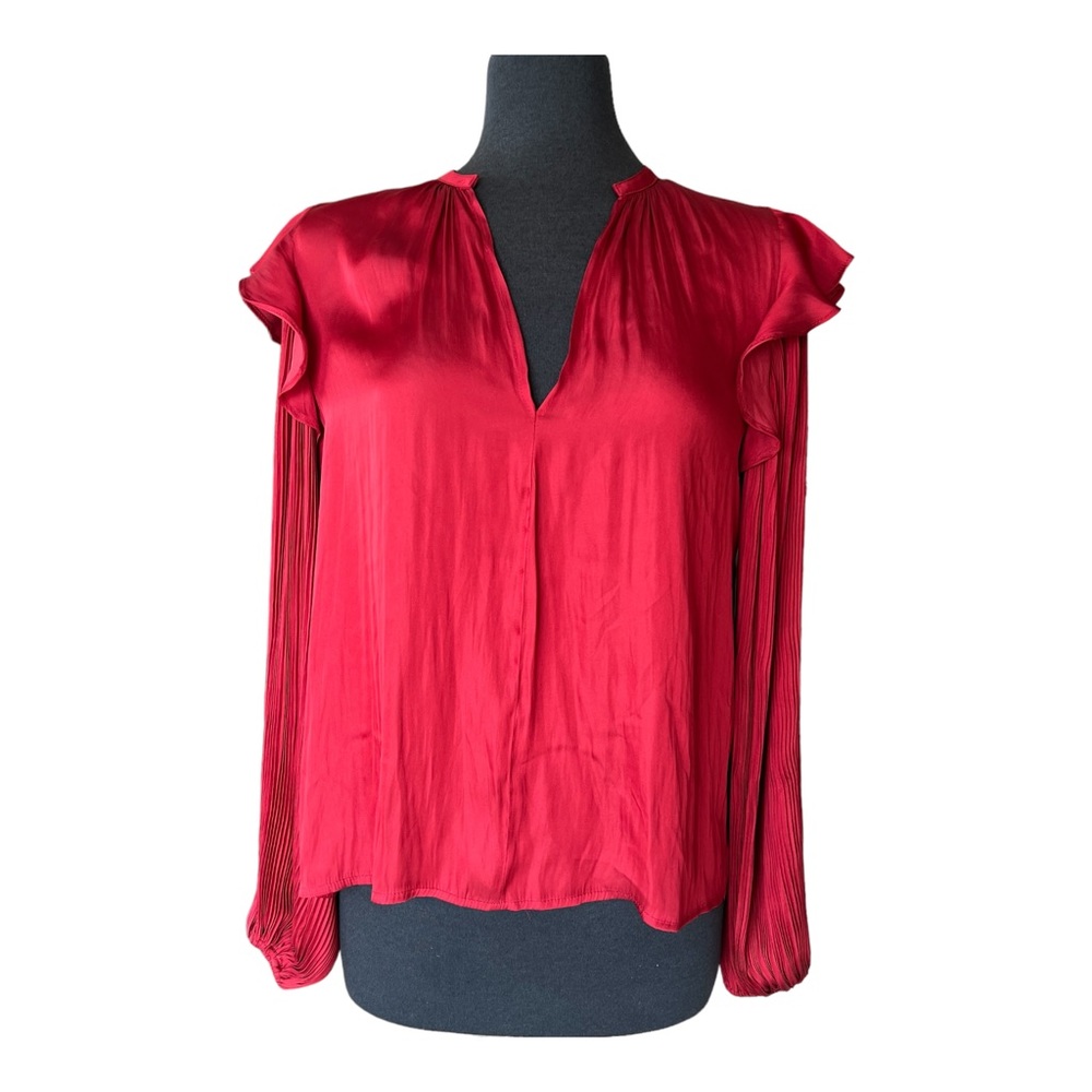 DOLAN LEFT COAST COLLECTION BALLON PLEATED SLEEVE TOP V NECK SIZE MEDIUM